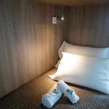 Nereida Hostal *