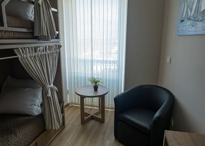 Nereida Hostel Horta (Azores)